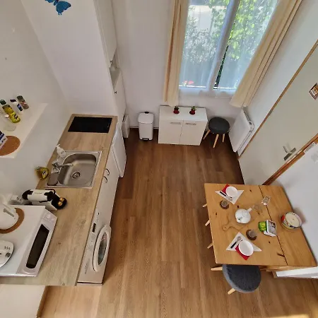 Tiny House Avec Jardin Spacieux