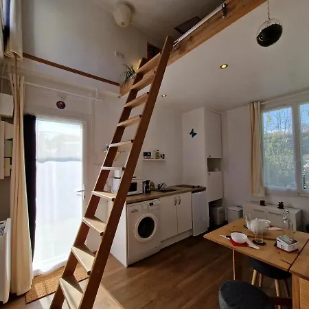 Holiday home Tiny House Avec Jardin Spacieux Saint-Nazaire (Loire-Atlantique)